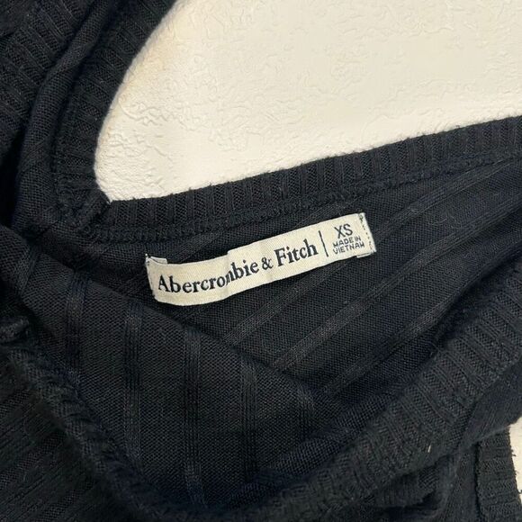 Abercrombie & Fitch Black Ribbed V-Neck Tank Top Women’s XS - Picture 3 of 5